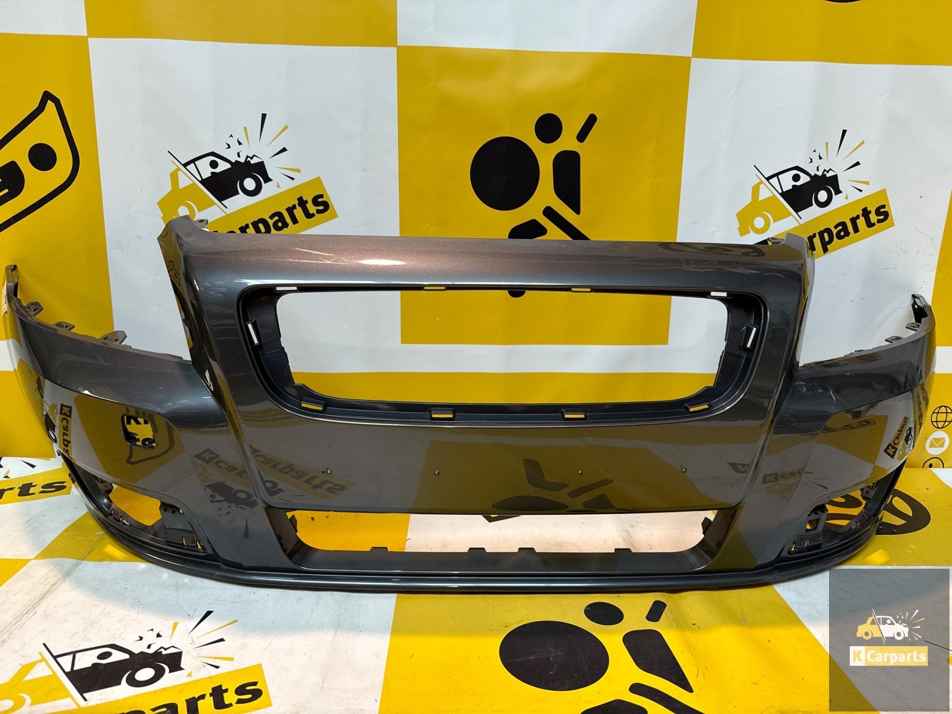 Voorbumper Volvo V50 R Design Bumper 30744976, Info@fabrikant.eu, Ophalen of Verzenden, Volvo, Bumper