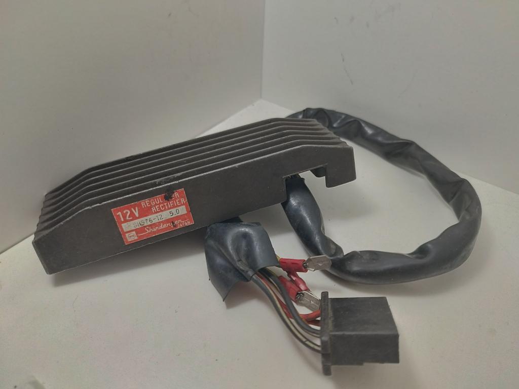 Spanningsregelaar Suzuki VS 700 Intruder, Niet ingevuld, Gebruikt, Niet ingevuld, Ophalen of Verzenden