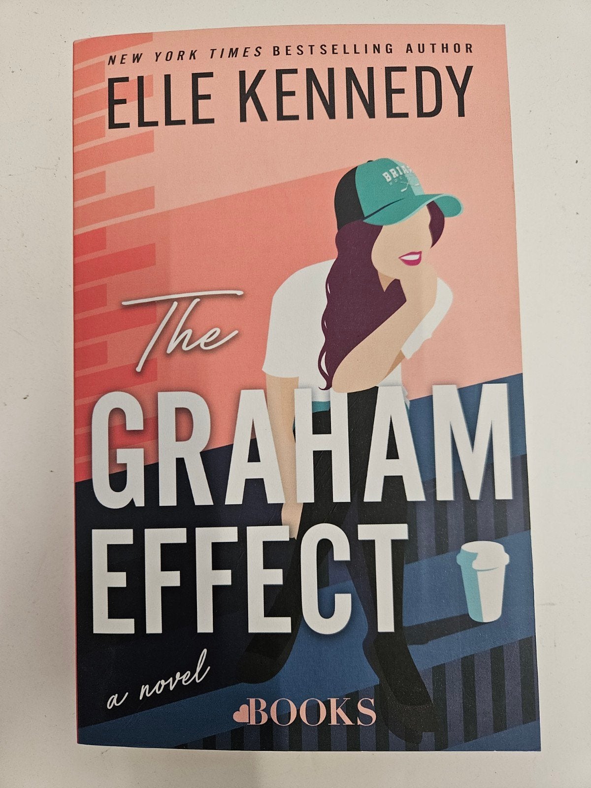 Elle Kennedy - The Graham Effect, Ophalen of Verzenden, Zo goed als nieuw, Elle Kennedy
