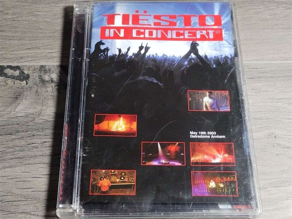 Tiësto ‎– Tiësto In Concert [2 DVD], Alle leeftijden, Ophalen of Verzenden, Zo goed als nieuw