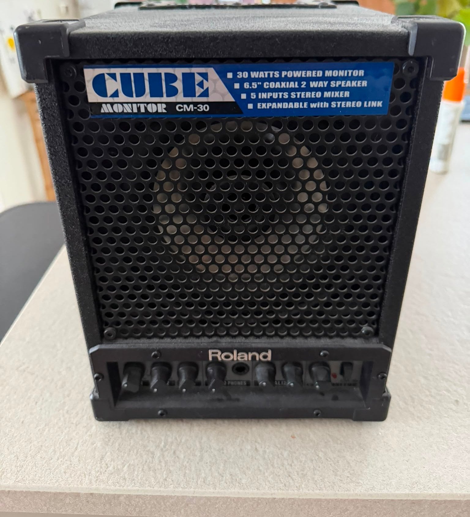 Roland Cube Monitor CM-30, Ophalen, Zo goed als nieuw, Minder dan 500 watt, Monitor(versterker)