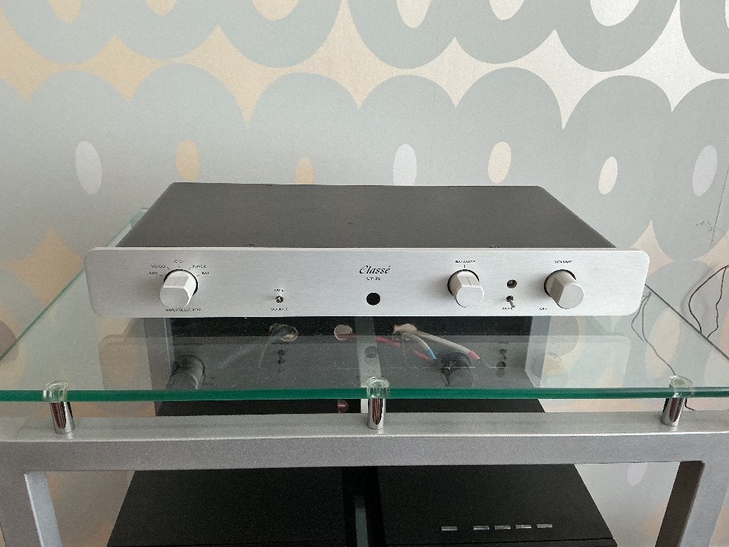 Classé CP-35 voorversterker XLR, Audio, Tv en Foto, Versterkers en Receivers, Overige merken, Refurbished, Ophalen of Verzenden