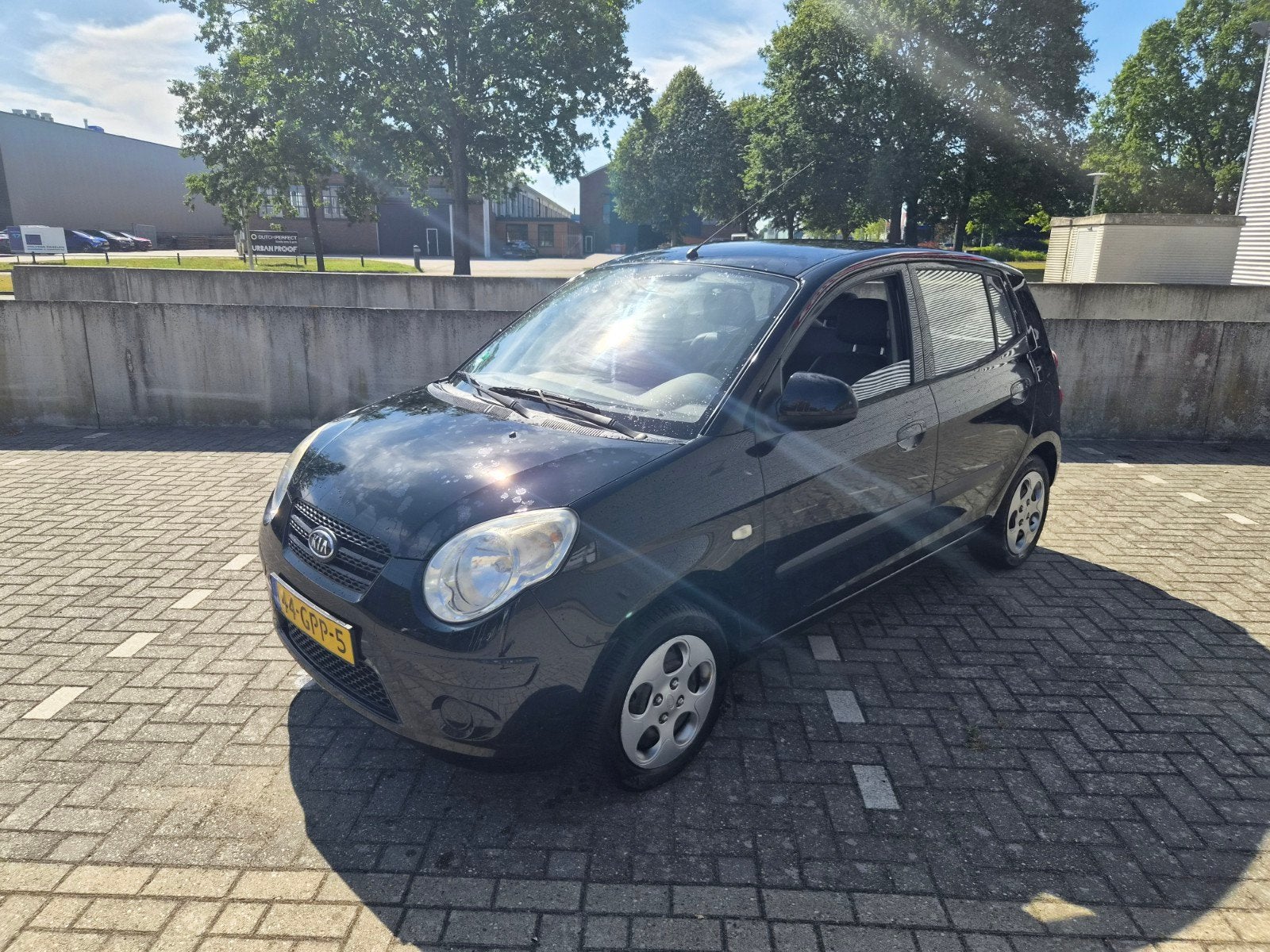 Kia Picanto 1.0 2008 Zwart, Voorwielaandrijving, 836 kg, 4 cilinders, 400 kg
