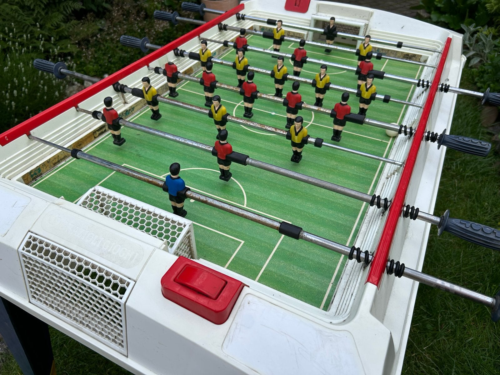 Groot tafelvoetbalspel - af te halen in Uithoorn, Ophalen, Gebruikt