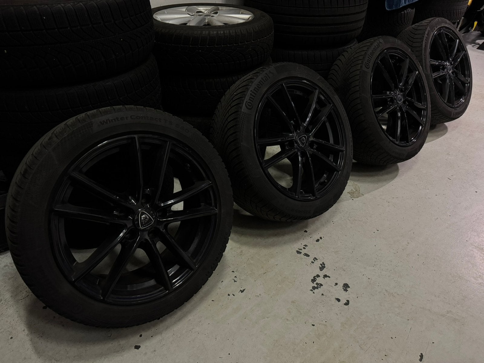 Golf 7 8 set velgen 17 inch met goede winterbanden, Ophalen
