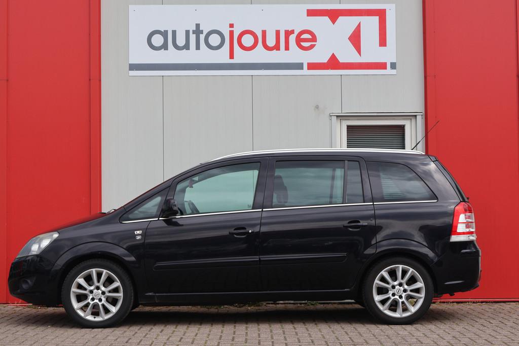 Opel Zafira 1.8 111 years Edition (bj 2011), Voorwielaandrijving, Euro 5, Gebruikt, 4 cilinders