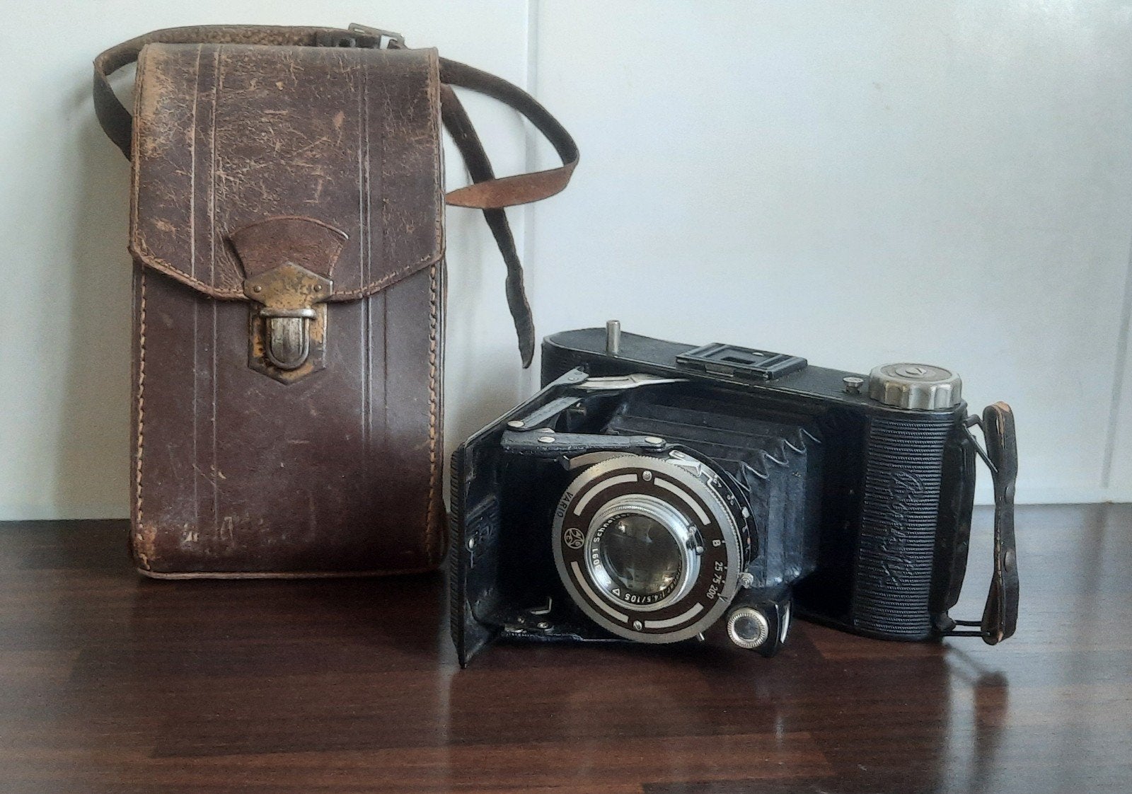 Bonafix vouwcamera - Franka kamerawerk - 1940/1950 - hoes, Audio, Tv en Foto, Fotocamera's Analoog, Ophalen of Verzenden, Gebruikt
