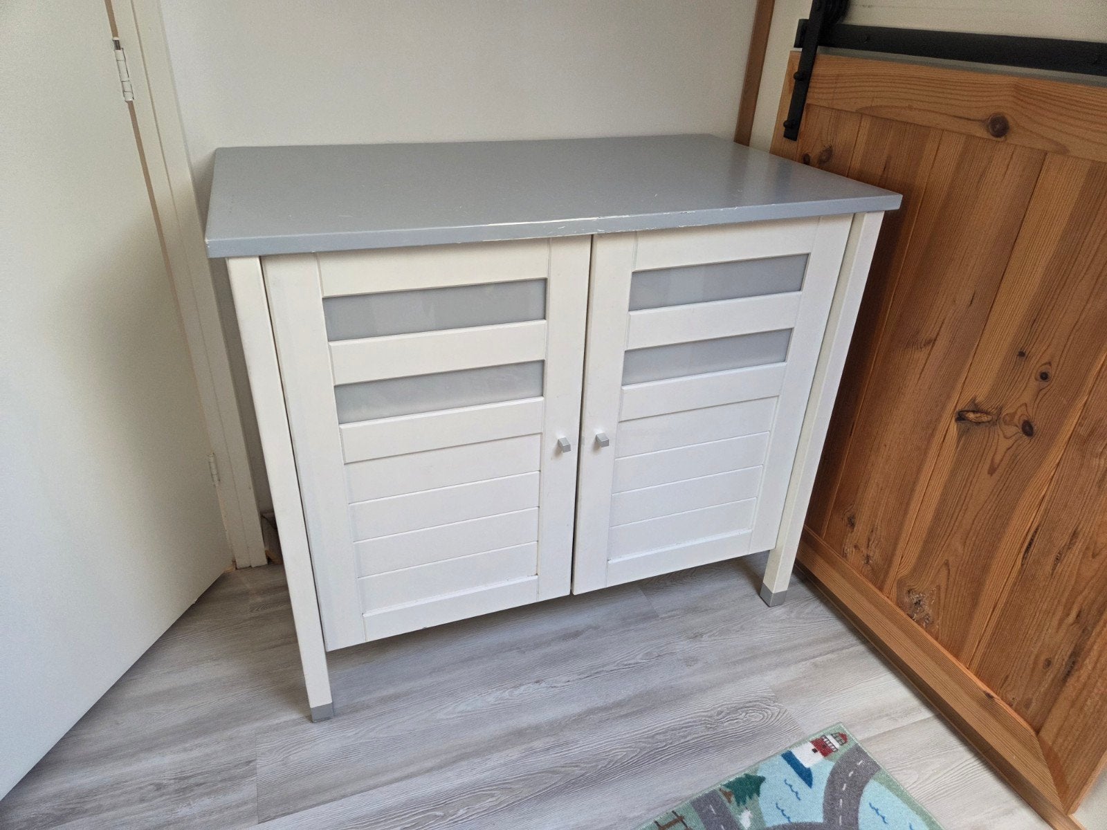 Commode wit/ grijsblauw, Ophalen, Gebruikt, 50 tot 70 cm, 100 cm of meer