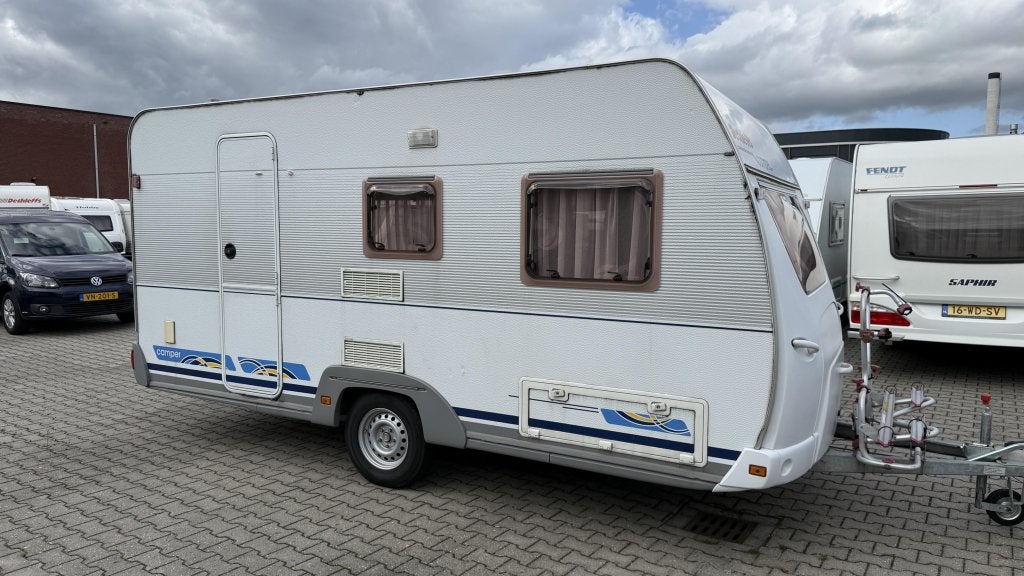 Dethleffs Camper 440 T bouwjaar 2000 met voortent en luifel, Caravans en Kamperen, Fietsenrek, Bedrijf, Treinzit, 750 - 1000 kg