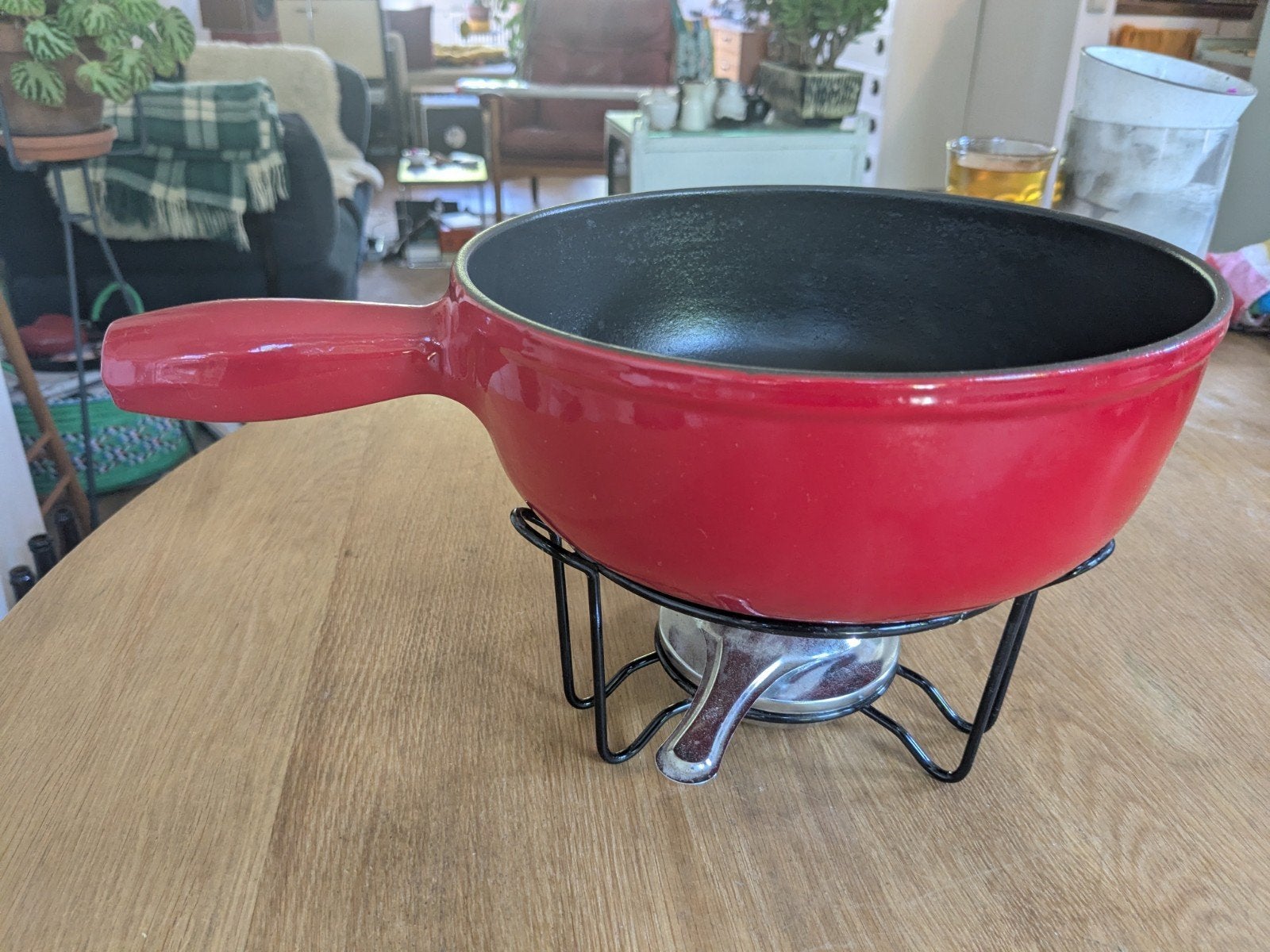 kaasfondue pan / gietijzeren/ rood, Ophalen of Verzenden, Zo goed als nieuw, Gietijzer