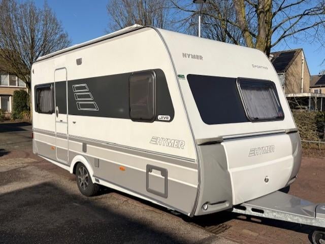 Caravan Eriba Sporting Jive ZEER MOOI!, Caravans en Kamperen, Rondzit, Frans bed, Particulier, Schokbreker