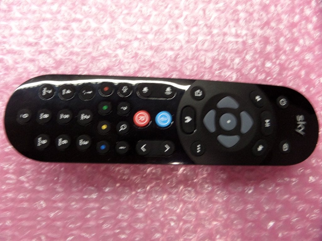 SKYafstandsbediening SKY EC201  (18), Ophalen, Zo goed als nieuw