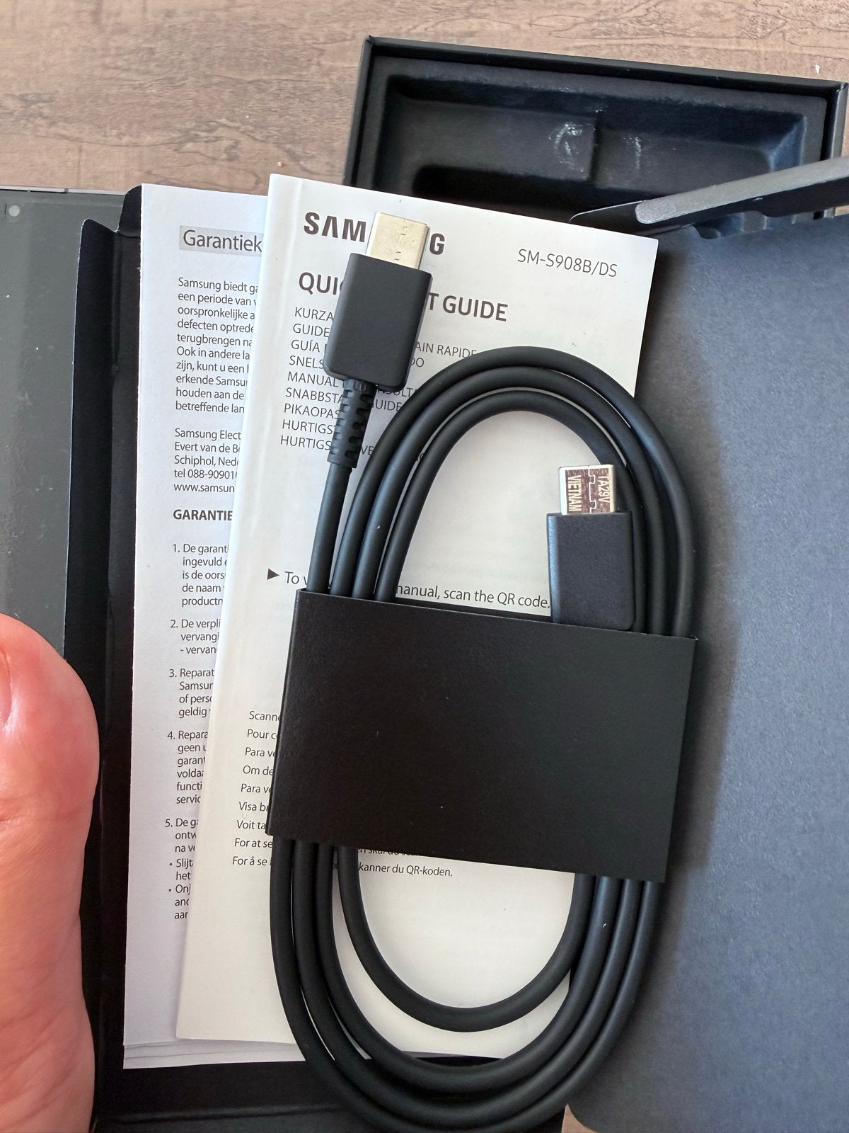 Foto 12 van Samsung Galaxy S22 Ultra 256 Zwart