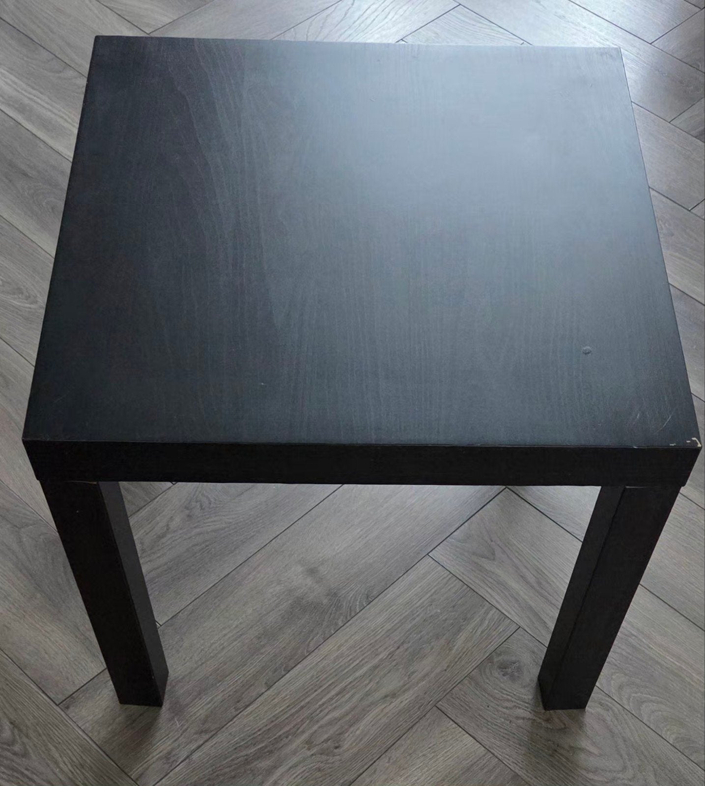 Gratis IKEA LACK bijzettafel zwartbruin – 55 x 55 cm, Huis en Inrichting, Ophalen, Gebruikt, 50 tot 100 cm, Tot twee personen