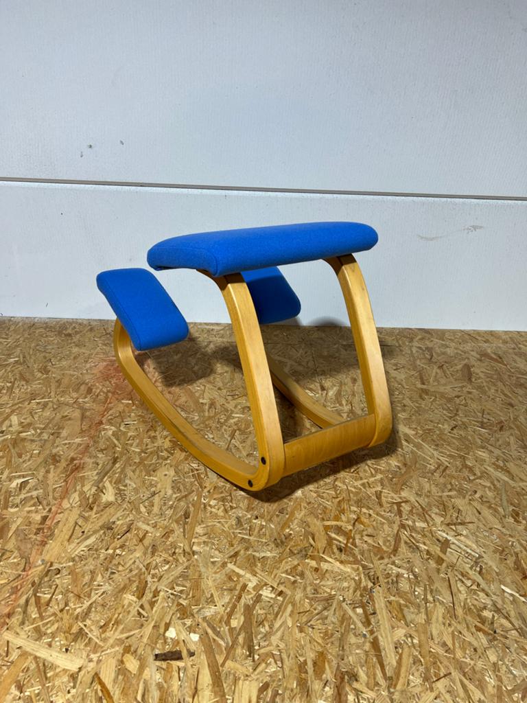 Varier (Stokke) Variable Balans Kniestoel - Lichtblauw, Huis en Inrichting, Gebruikt, Blauw, Ophalen of Verzenden, Eén