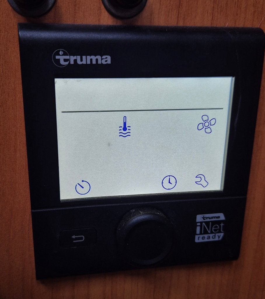 Truma Combi 4 CB403 iNet Ready  + CP Plus bediening + acc, Ophalen of Verzenden, Gebruikt