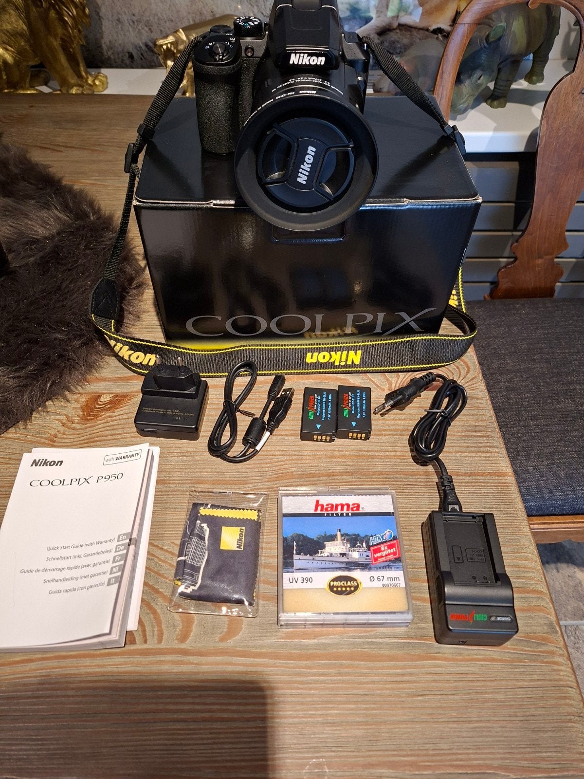 nikon coolpix p950 camera origineel in doos, Audio, Tv en Foto, Fotocamera's Digitaal, Ophalen, Kantelbaar/draaibaar scherm, Accu