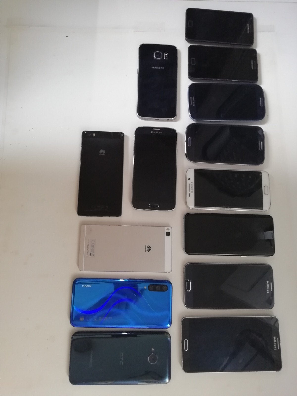 14 diverse mobiele telefoons (onderdelen/reparatie), Ophalen of Verzenden, Niet werkend, Zonder abonnement, Zonder simlock