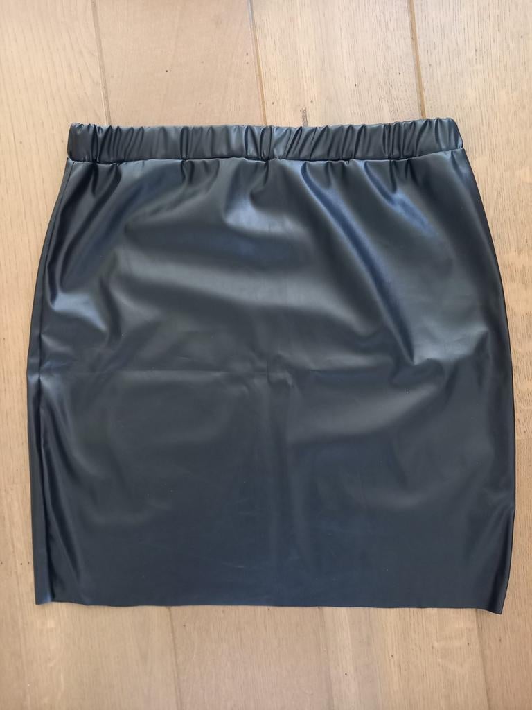 Nep leren rokje, Zwart, Maat 46/48 (XL) of groter, Ophalen of Verzenden, Zo goed als nieuw