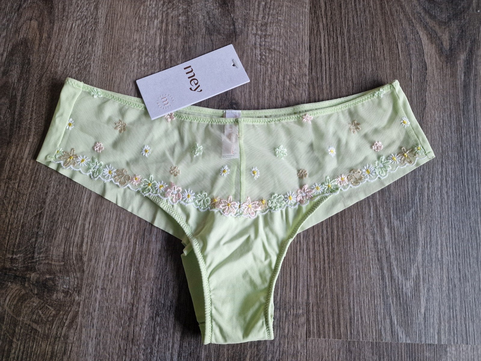 Nieuw mey string maat 36, Kleding | Dames, Mey, Ophalen, Groen, String