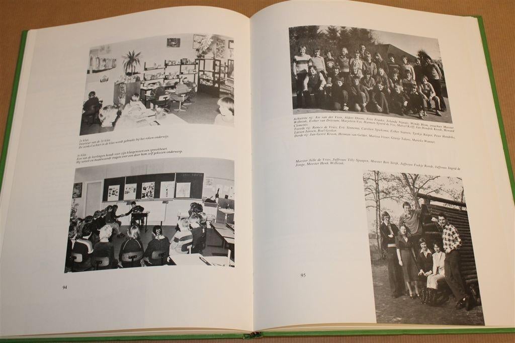 Gedenkboek school "De Pol" in Peize — 100 jaar [1882-1982], Boeken, Ophalen of Verzenden, Gelezen