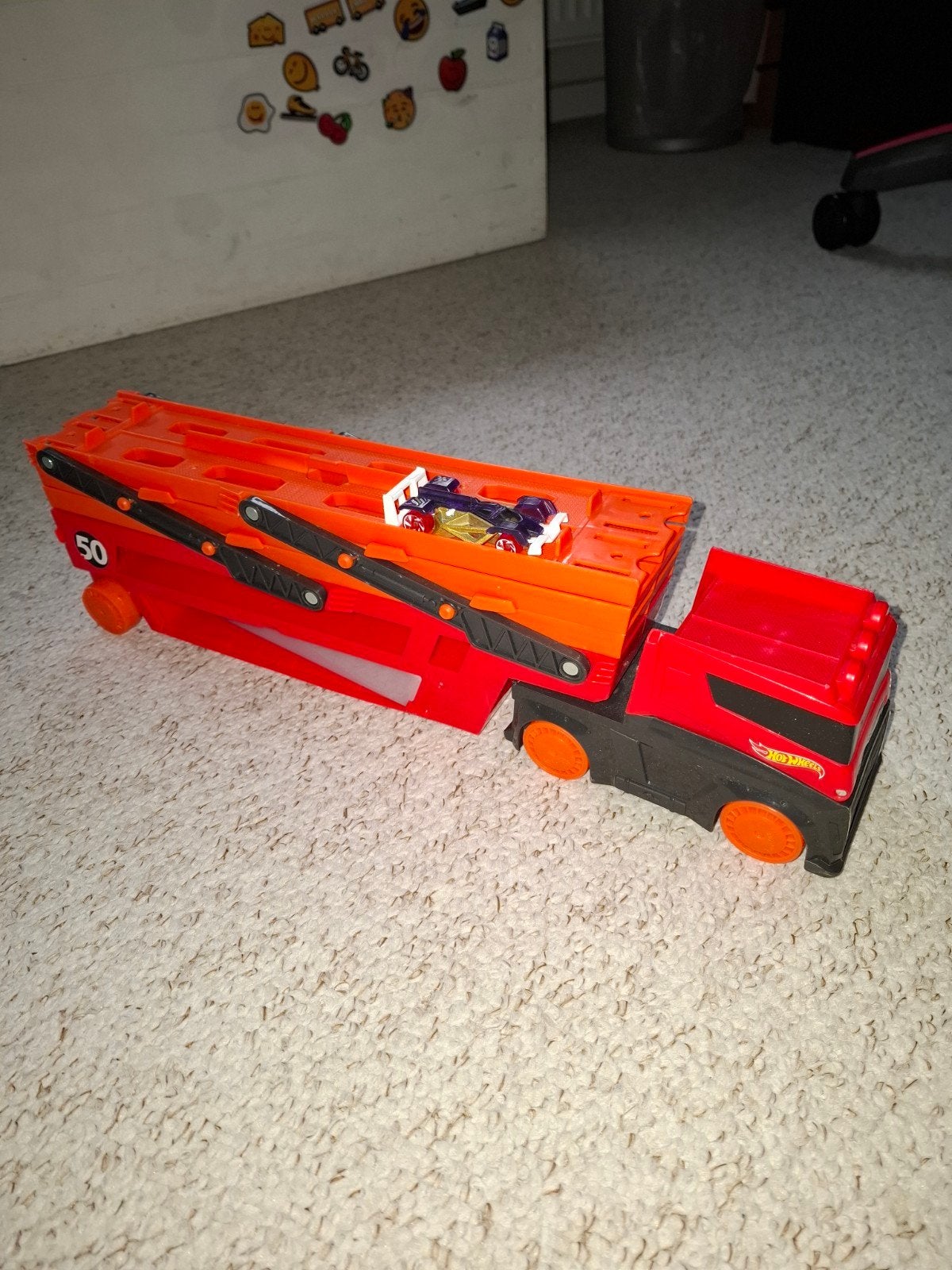 Hot Wheels Ultimate Garage Vrachtwagen met koffer, Ophalen, Gebruikt
