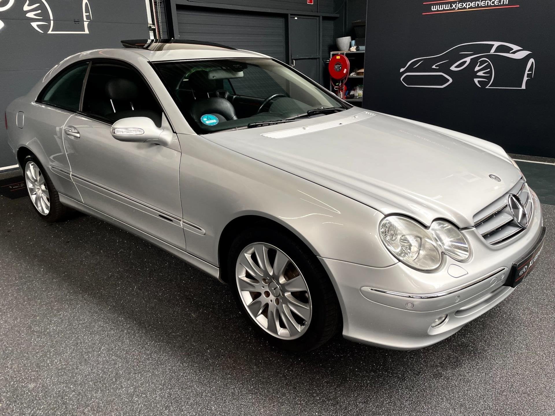 Mercedes-Benz CLK-klasse Coupé 320 Elegance YOUNGTIMER, Auto's, Automaat, Achterwielaandrijving, Bedrijf, Zilver of Grijs