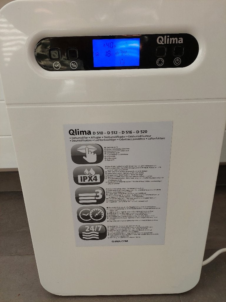 Qlima luchtontvochtiger met instelbare vochtigheid en timer., Ophalen of Verzenden, Zo goed als nieuw, Luchtontvochter