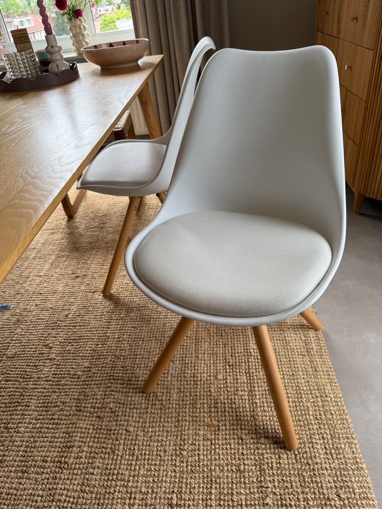 Vier eetkamerstoelen van Westwing, Huis en Inrichting, Stoelen, Gebruikt, Wit, Vier, Ophalen