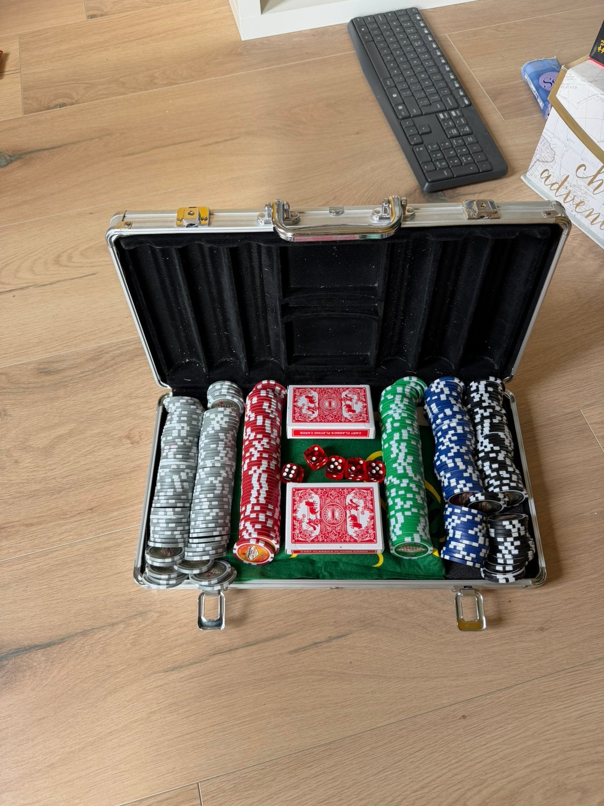 Poker set, Ophalen, Zo goed als nieuw