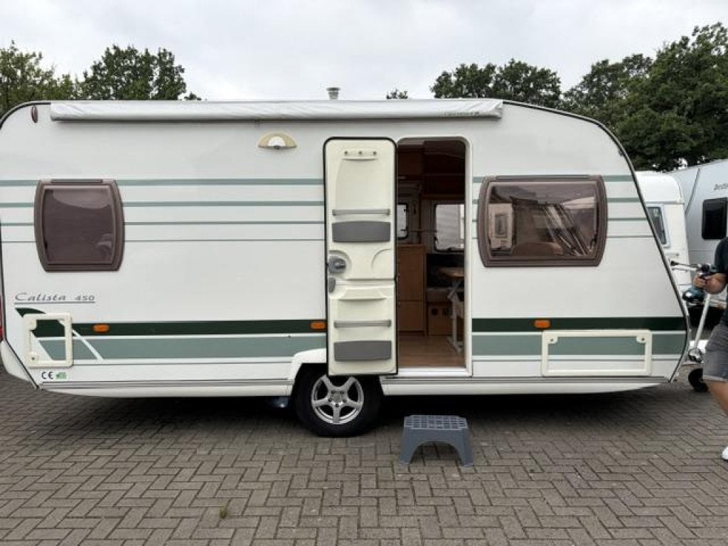 Chateau Calista Charm 450 FHU FRANSBED MOVER VOORTENT, Ringverwarming, Chateau, Rondzit, Bedrijf