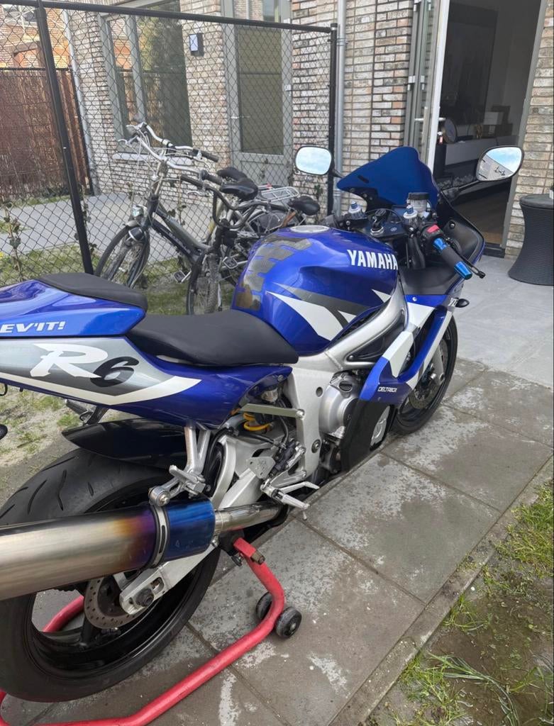 Yamaha R6 Sportmotor -uit 2002 Blauw/Wit, Motoren, Motoren | Yamaha, Sportuitlaat, Occasion, 4 cilinders, Motorrijbewijs A
