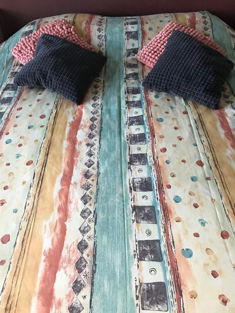 SCHITTERENDE OVERGORDIJNEN + BIJPASSEND SPREI + EMBRASSES, Zo goed als nieuw, 200 cm of meer, Verzenden, 200 cm of meer