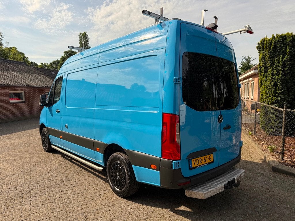 Mercedes-Benz Sprinter 316 2.2 CDI L2H2 3.5T 3-zits 163PK Se, Auto's, Bestelauto's, Achterwielaandrijving, Gebruikt, Euro 6, 4 cilinders