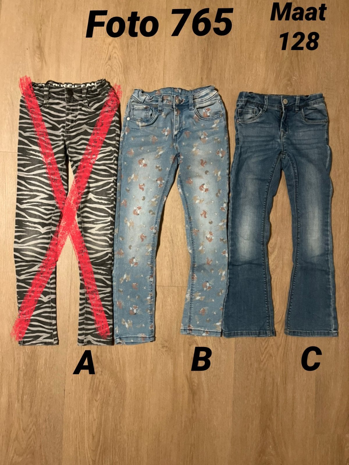 Broek meisje maat 128 zgN *foto 765*, Kinderen en Baby's, Kinderkleding | Maat 128, Ophalen of Verzenden, Zo goed als nieuw, Meisje