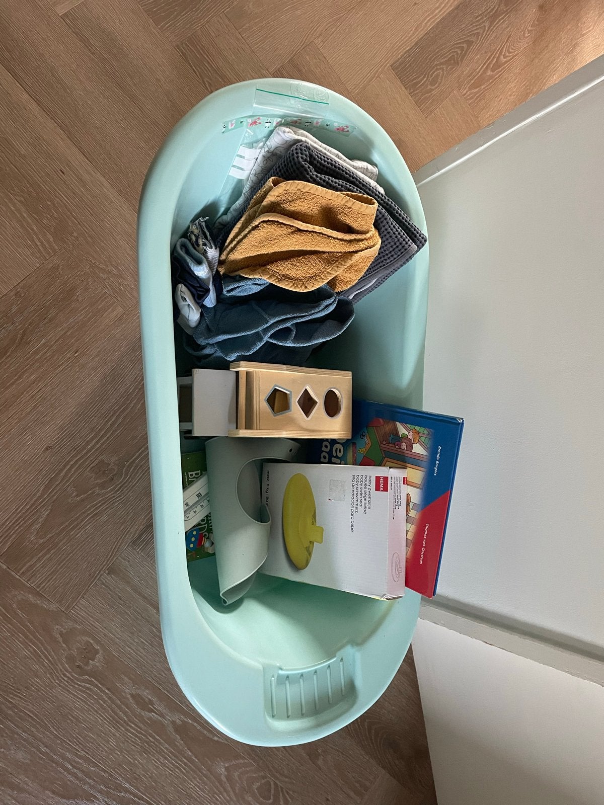Babyspullen Kraamcadeau Set: Badje, Standaard & Extra's, Zo goed als nieuw, Badje, Standaard, Ophalen