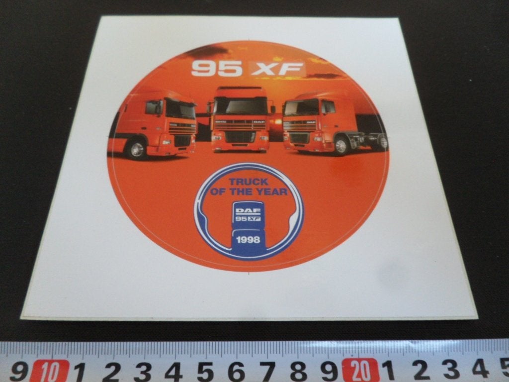 sticker EHV  DAF Truck of the year  DAF 95 XF  1998 *, Ophalen of Verzenden, Zo goed als nieuw