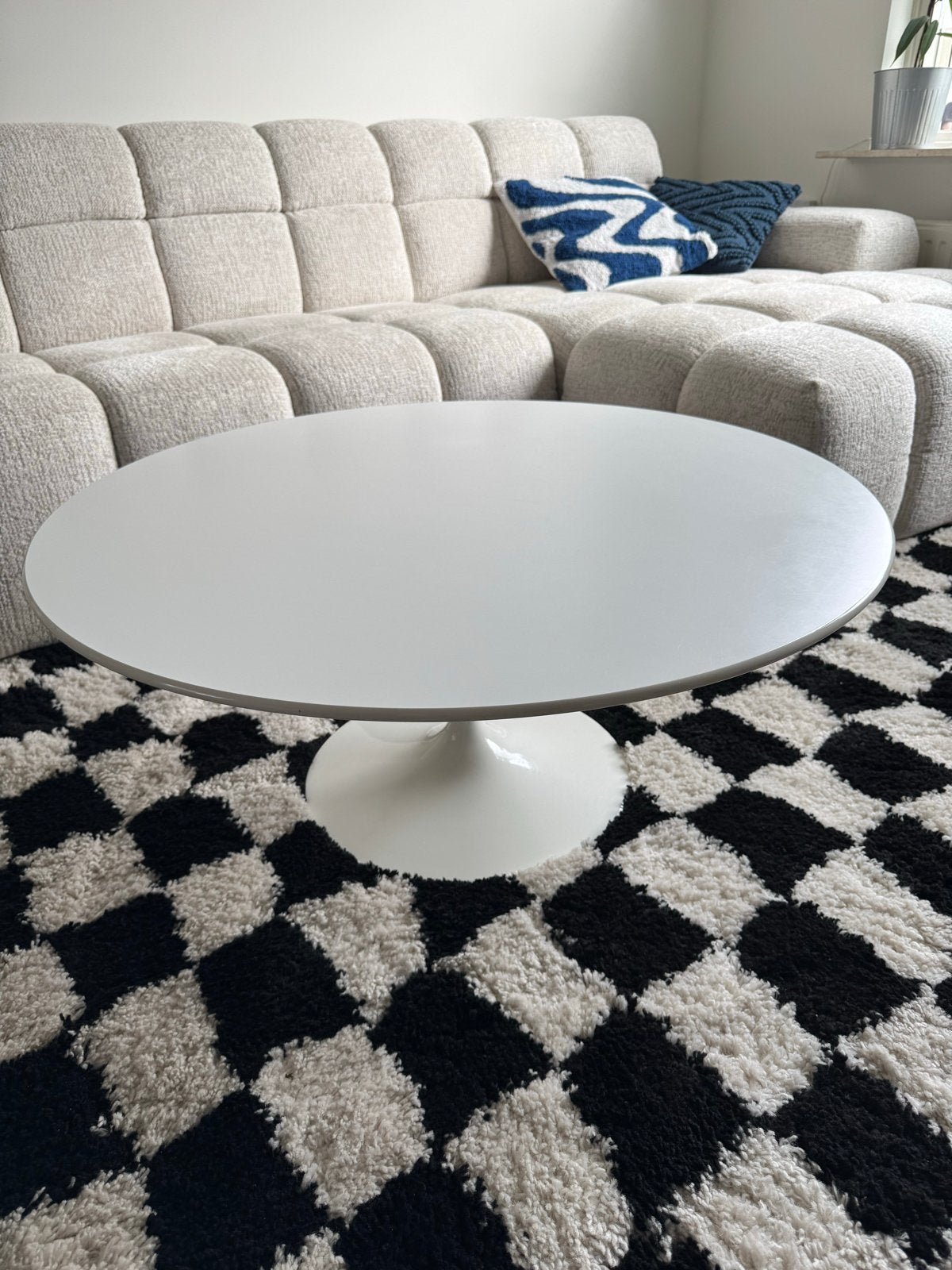 Knoll Studio - Eero Saarinen Salontafel Wit, Huis en Inrichting, Ophalen, Kunststof, Gebruikt, Rond