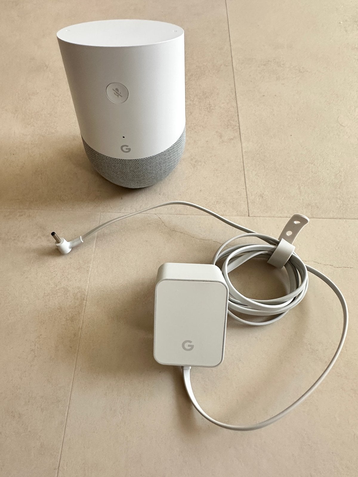 Google Home Smart Speaker, Ophalen, Slimme speaker, Inclusief oplader, Minder dan 60 watt