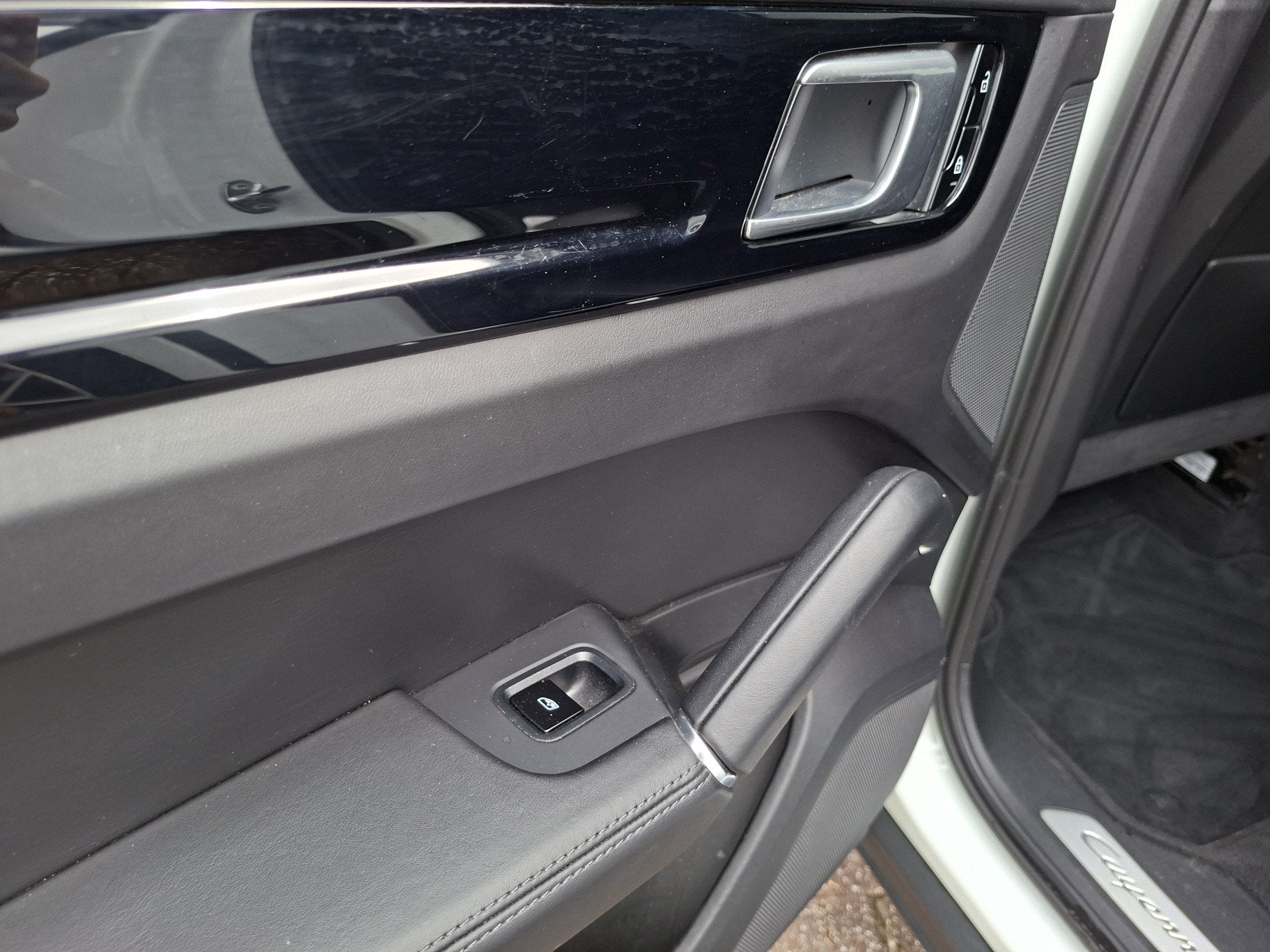 Foto 58 van Porsche Cayenne Coupé 3.0 E-Hybrid Pano Trekhaak(3500) 360