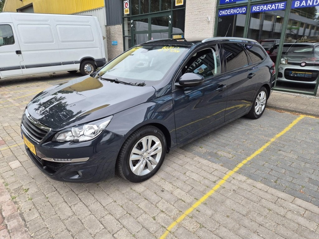 Peugeot 308 SW 1.2 PureT.Blue Lion (bj 2017), Auto's, Peugeot, Voorwielaandrijving, Gebruikt, Euro 6, 1199 cc