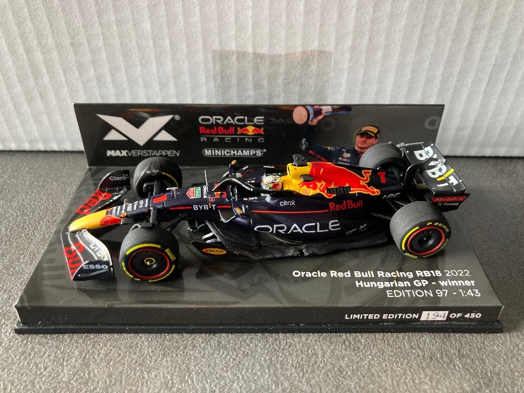 Max Verstappen 1:43 editie 97 Winner Hungarian GP 2022 F1, Ophalen of Verzenden, Nieuw, Formule 1