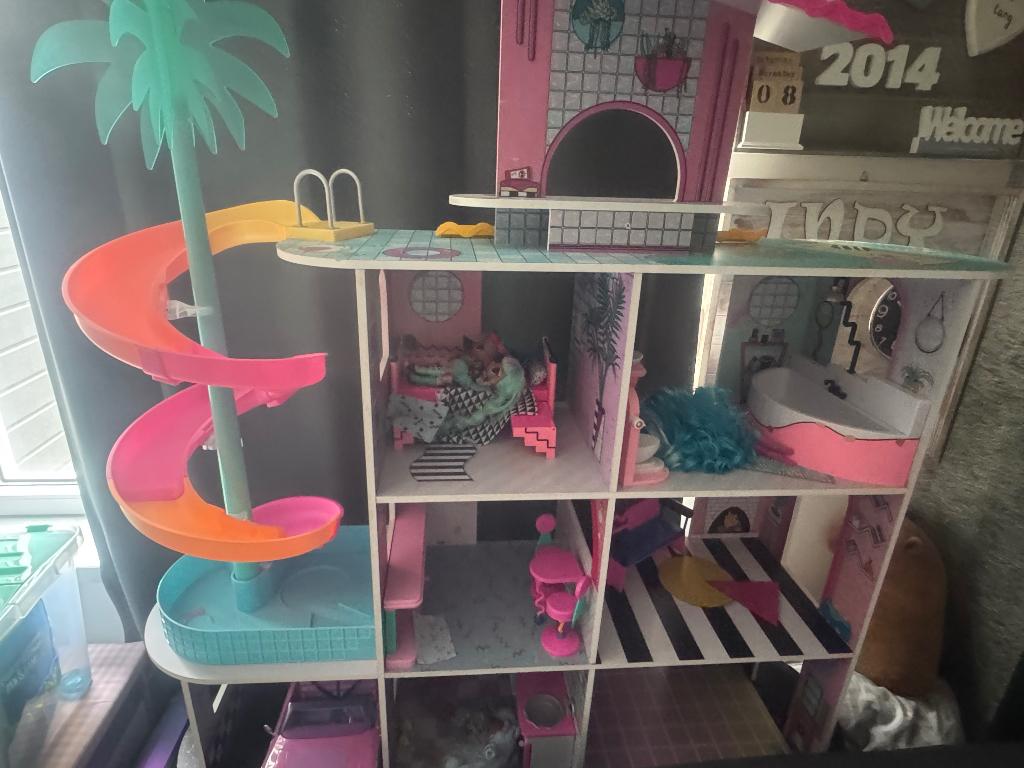 L.O.L, Ophalen, Zo goed als nieuw, Poppenhuis