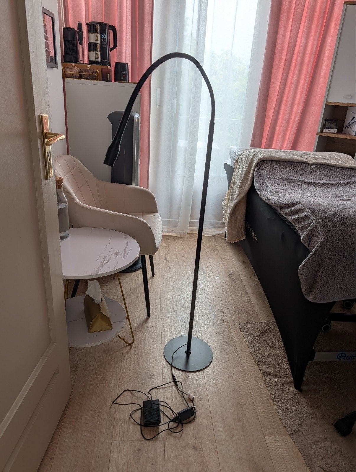 Professional 5W UV LED Lash Lamp with Foot Pedal (Like New), Ophalen of Verzenden