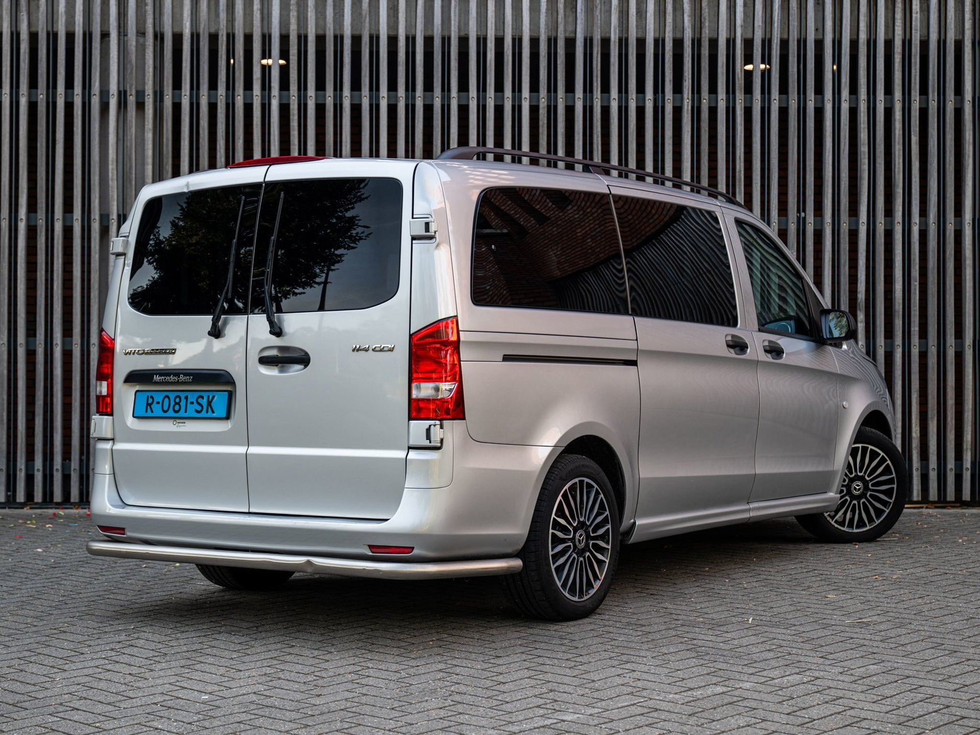 Mercedes-Benz Vito Tourer 114 CDi 136pk AUT. 8-Pers. |EX BPM, Auto's, Automaat, Gebruikt, 2000 kg, Leder