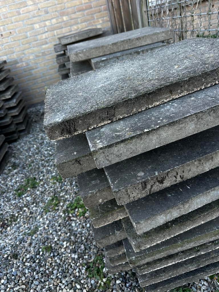 Gratis ophalen! Tegels 60x40 cm (90 stuks), Ophalen, Zo goed als nieuw, Beton, Terrastegels