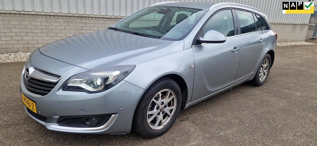 Opel Insignia Sports Tourer 2.0 CDTI EcoFLEX Edition, Auto's, Opel, Voorwielaandrijving, Euro 5, 4 cilinders, Automatische klimaatregeling