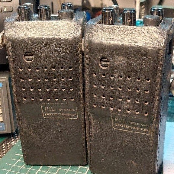 scanners walkie talkie en icom ic28et defect, Ophalen of Verzenden, Gebruikt, 2 to 5 km, Portofoon of Walkie-talkie