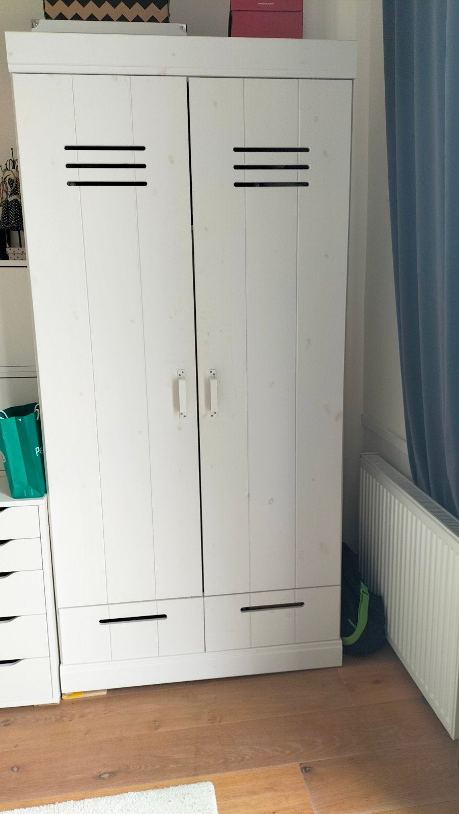 WOOOD Kledingkast, Gebruikt, Met plank(en), 150 tot 200 cm, 50 tot 75 cm