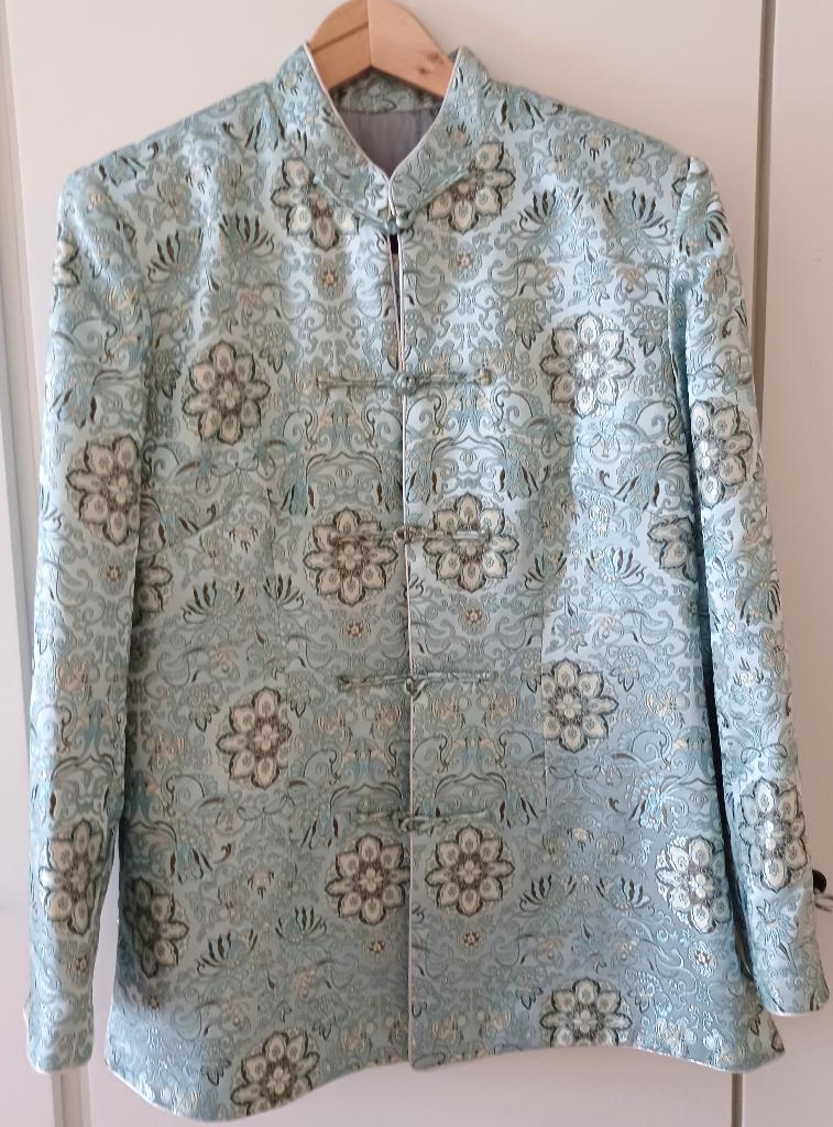 Chinees zijden gala jasje zilver grijs, Kleding | Dames, Jasjes, Kostuums en Pakken, Maat 38/40 (M), Locaal hand gemaakt, Ophalen of Verzenden